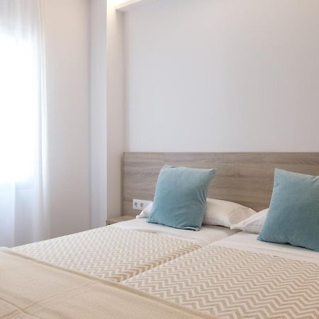 Sea Breeze Apartments Cala Millor  Extérieur photo