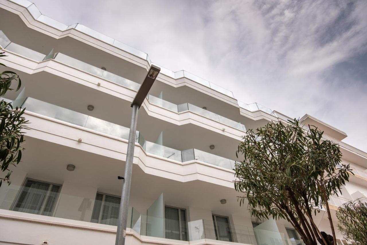 Sea Breeze Apartments Cala Millor  Extérieur photo