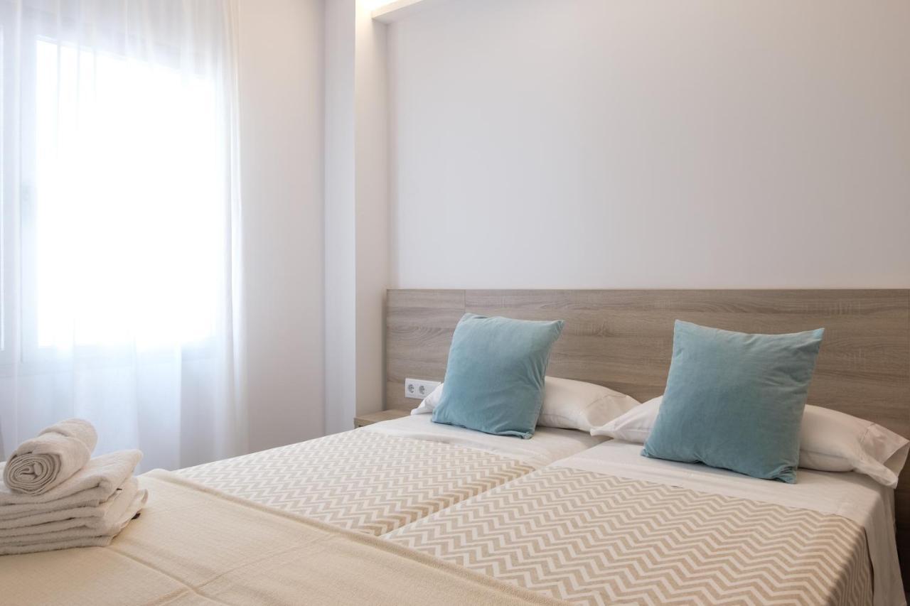 Sea Breeze Apartments Cala Millor  Extérieur photo