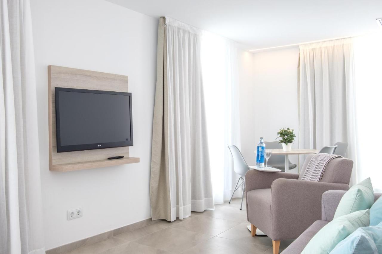 Sea Breeze Apartments Cala Millor  Extérieur photo