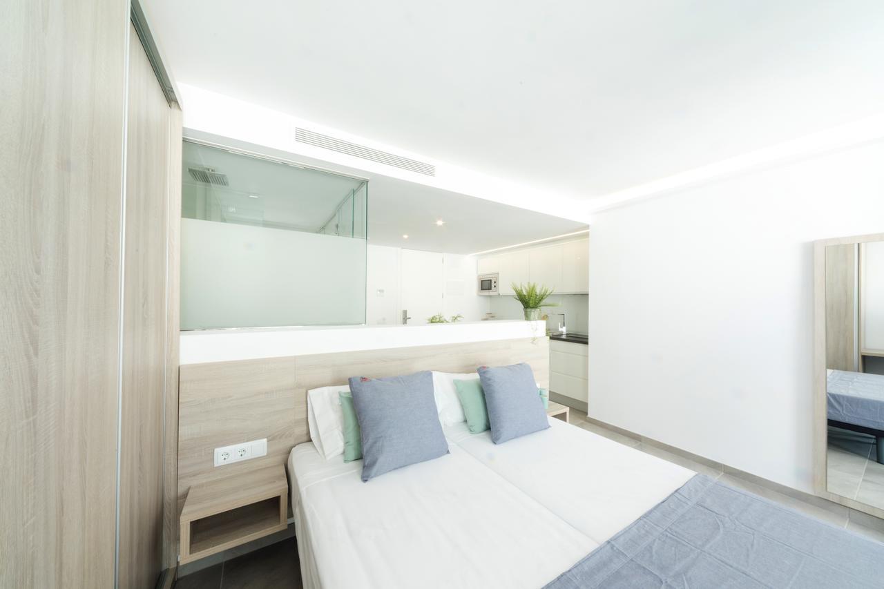 Sea Breeze Apartments Cala Millor  Extérieur photo
